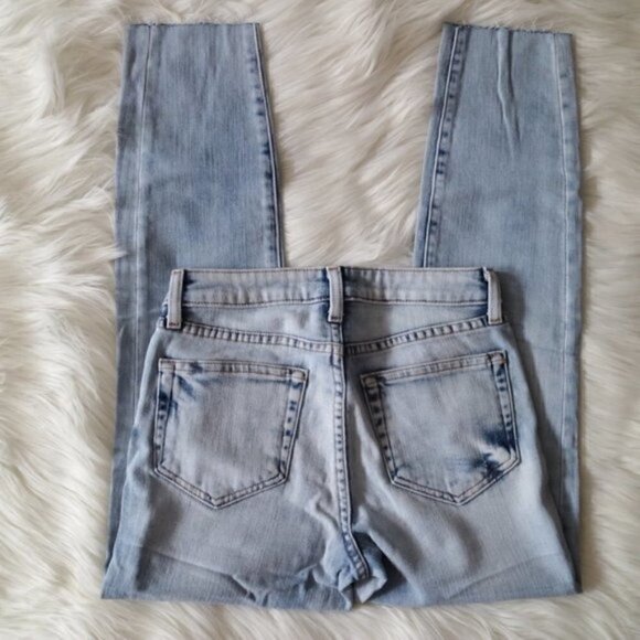 L'Agence Margot High Rise Light Blue Cropped Skinny Jeans NWT - Picture 5 of 6